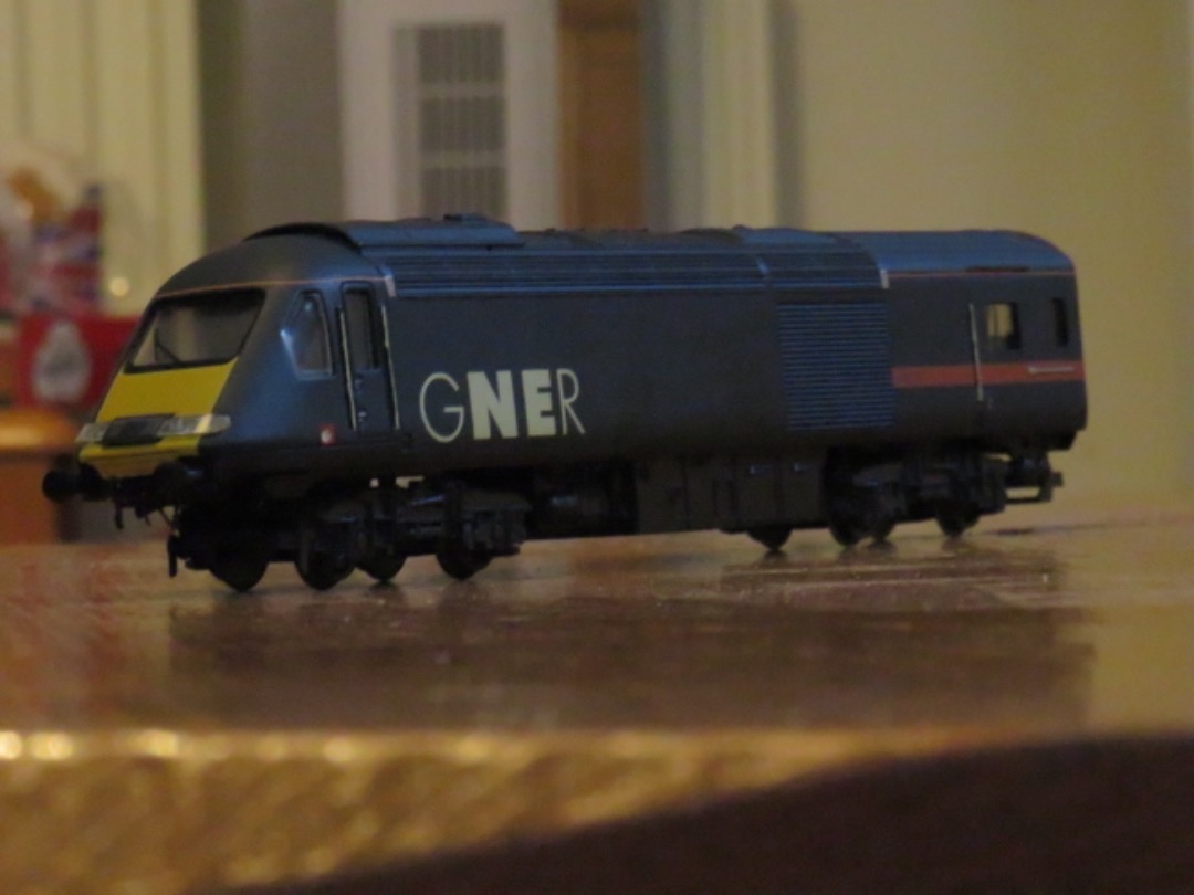 Kieran McMenemy on Train Siding: #modelrailway #h0scale #train #diesel #HST Class 43067 (467) Great North-Eastern Railway Lima-Hornby conversion I just received
yesterday