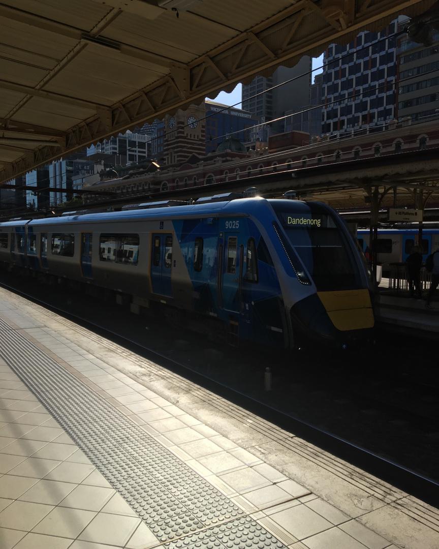 Silvermoth on Train Siding: Managed to snag a quick look at Melbourne's newest train model! Sorry for the low quality, I had to be quick but hopefully I
can get a...