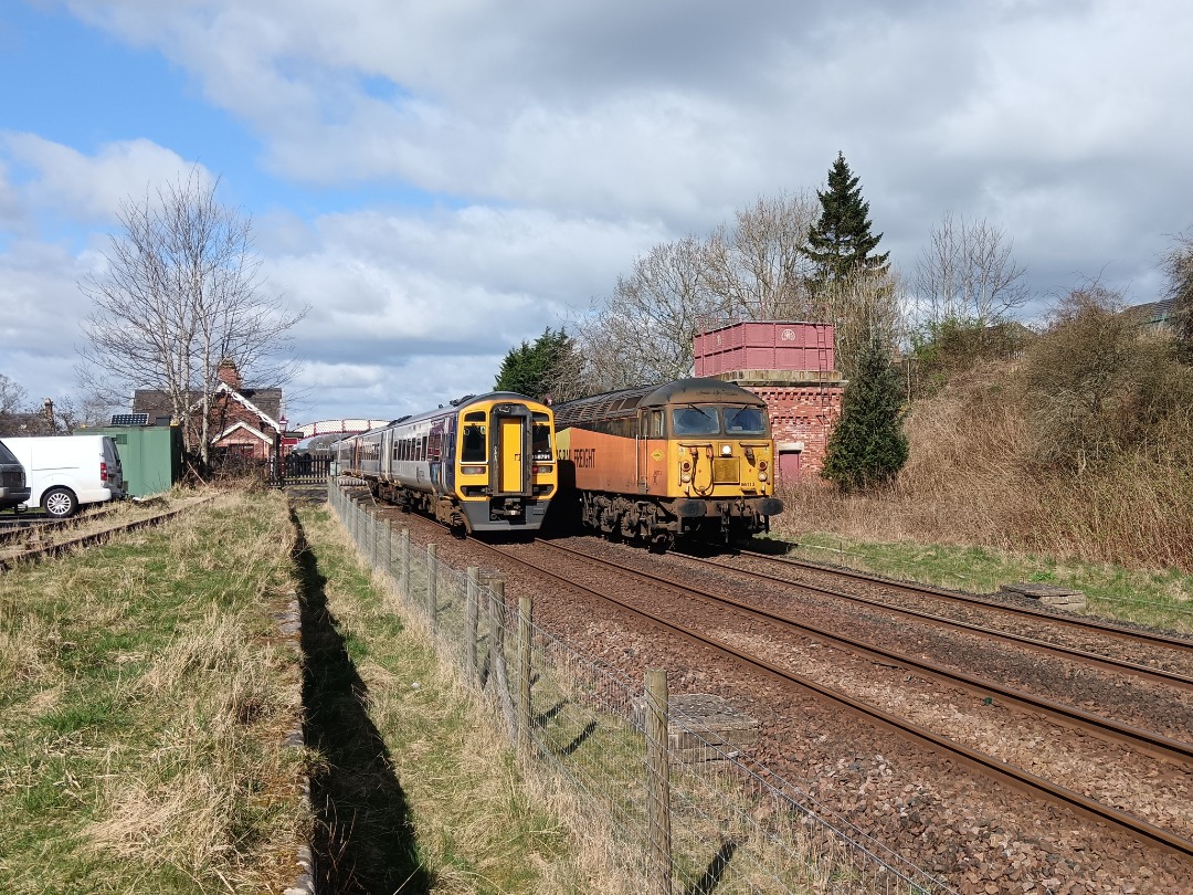 Whistlestopper on Train Siding: Only three trains at Appleby this Sunday morning and two have decided to come at the same time!!!