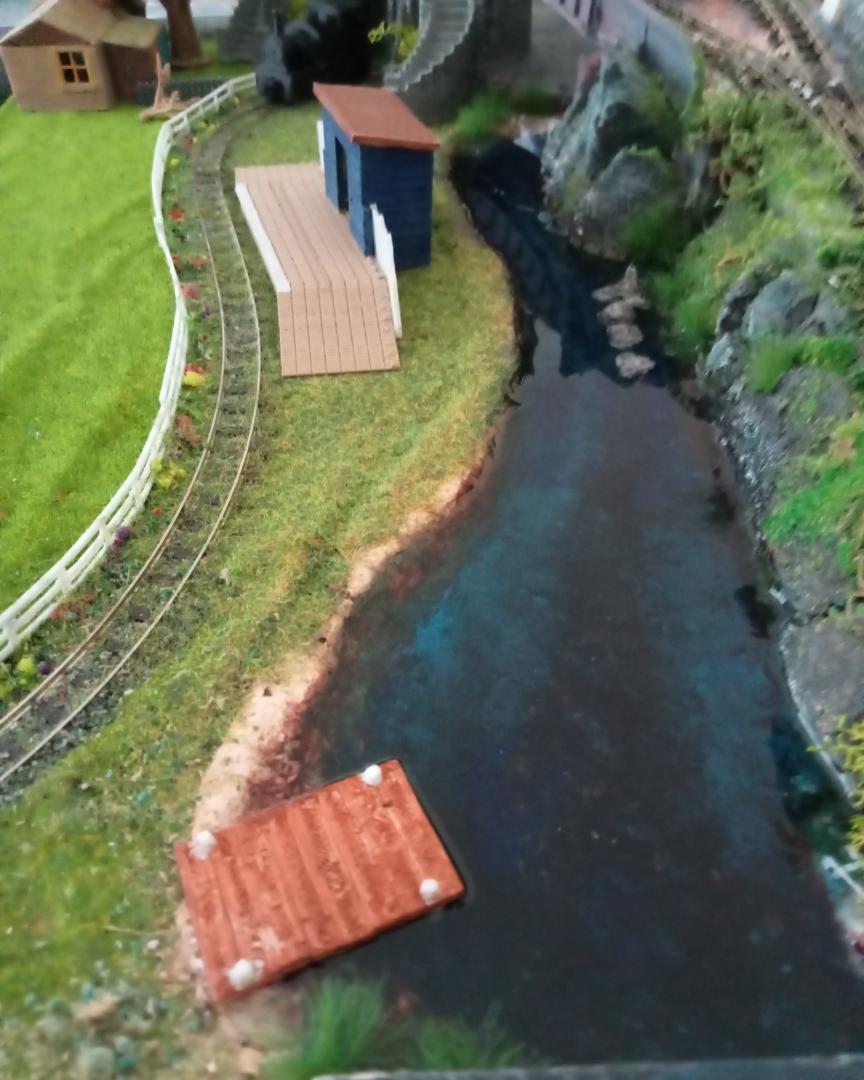 Larnswick UK on Train Siding: Finally got a chance to pour resin in the stream on our 009 #modelrailway, very easy and simple, just a couple of days wait now
before...