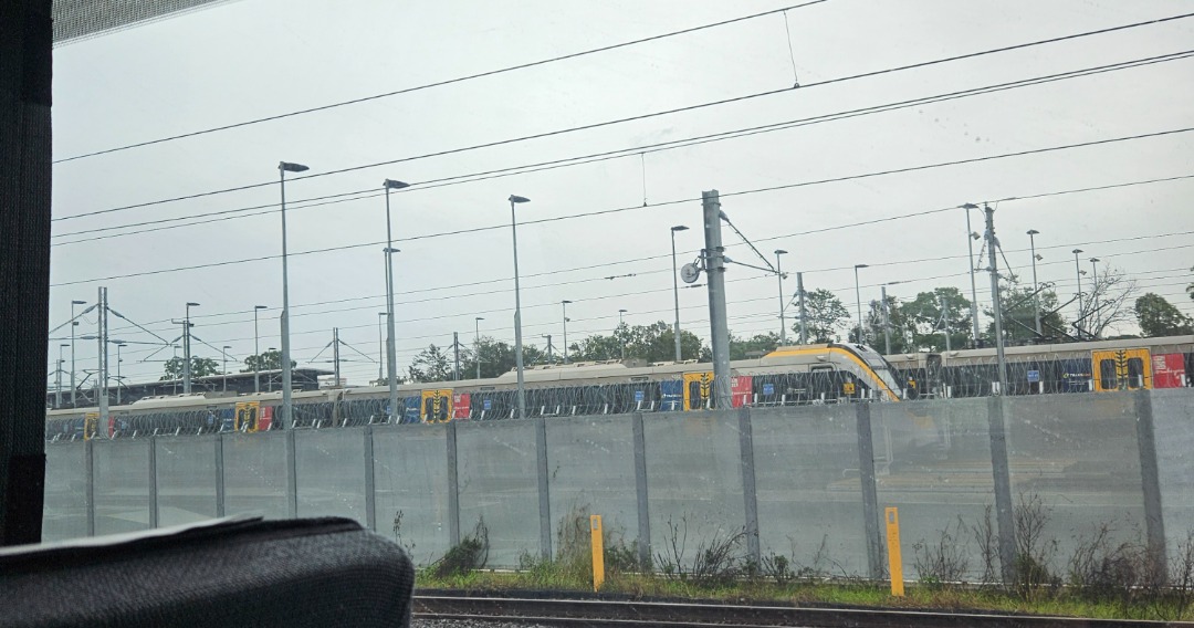 Geoff on Train Siding: Few photos from a trip to Brisbane. First up the Queensland Rail electric tilt set, City of Rockhampton, on Rockhampton platform, our
train to...