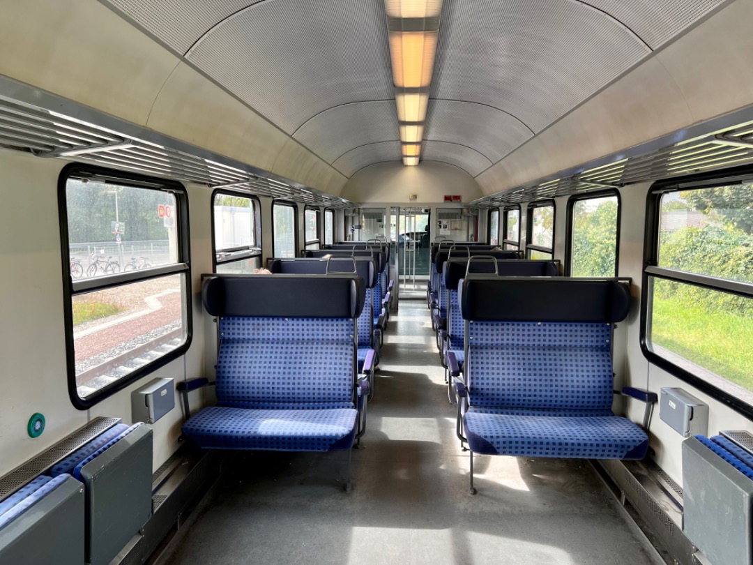 Frank Kleine on Train Siding: Train replacement trains on the Elztalbahn from Freiburg(Breisgau) to Waldkirch. Having been electrified just recently, new Talent
3...