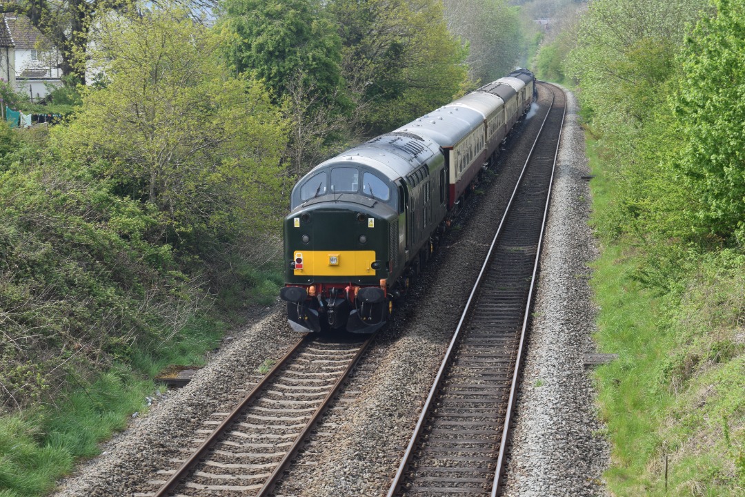 Hardley Distant on Train Siding: CURRENT: 60532 'Blue Peter' (Front - 1st Photo) and 37521 (Rear - 2nd Photo) pass through Rhosymedre near Ruabon
today with the 5P45...