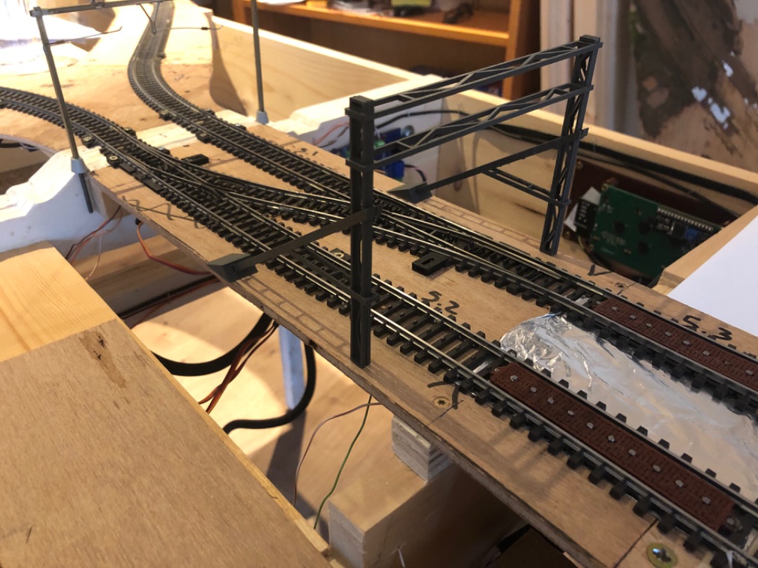 Roeland Kluit on Train Siding: Created the terminal post for the catenary for the bridge sides. With the unpainted 3D printed result.