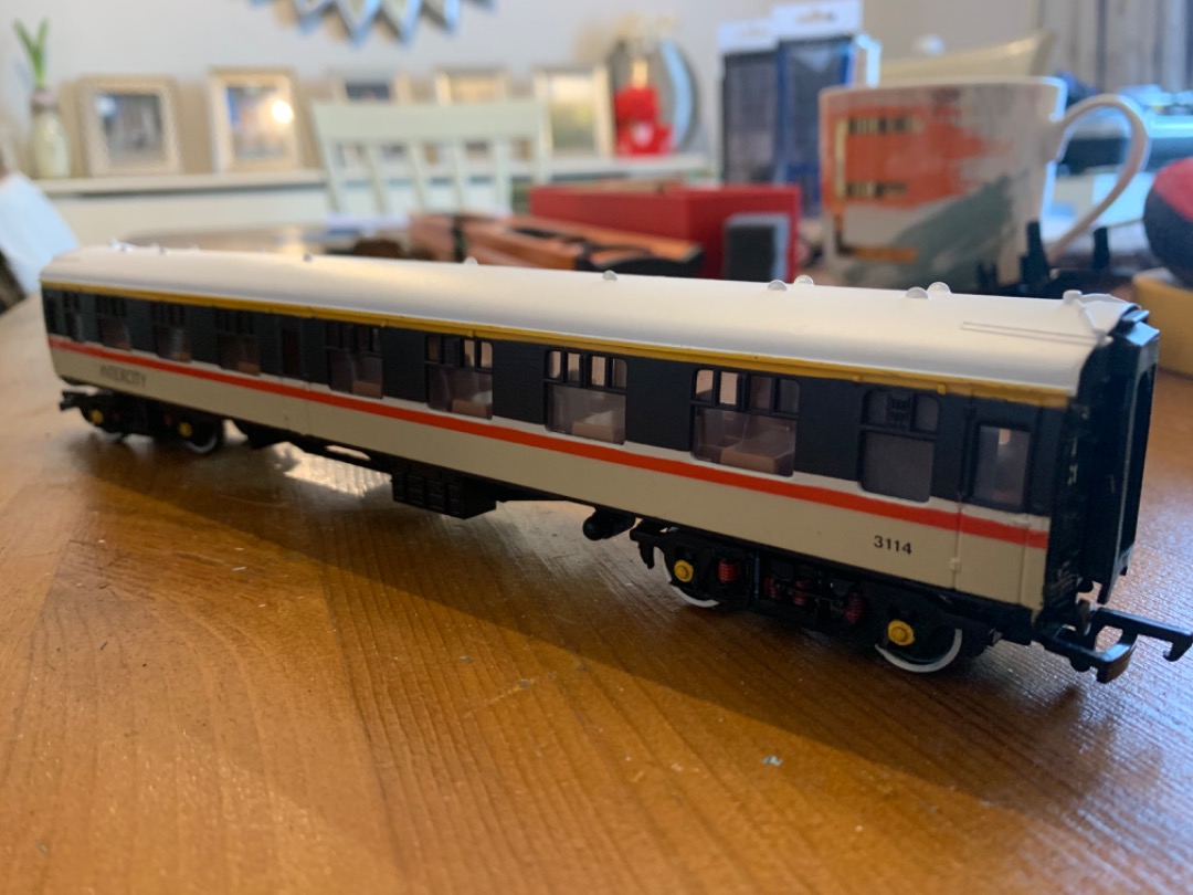 Mista Matthews on Train Siding: I decided to put a bit of effort into some of my coaches. I’m no expert, so to do one has taken me about 5 days. This
includes flush...