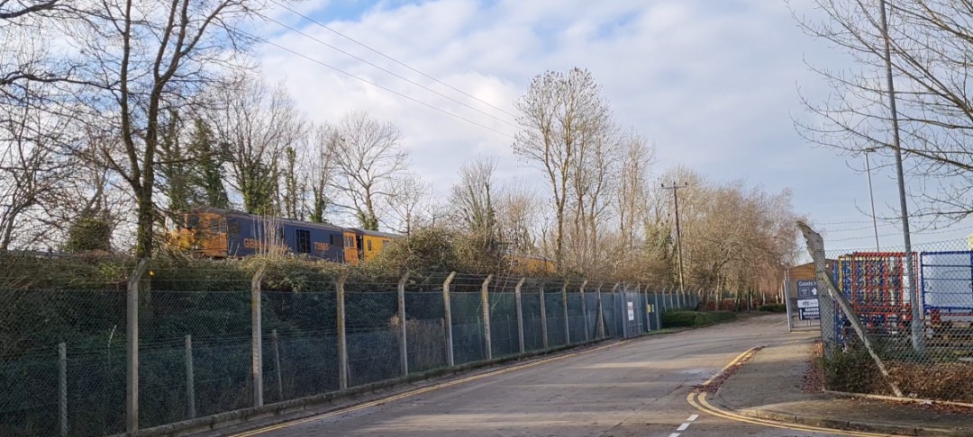 andrew1308 on Train Siding: Here are some picture's taken by me outside my works yesterday 6/1/21 and today 7/1/21 of GBRF class 59 number 59003, 2x DRS
class 37's on...