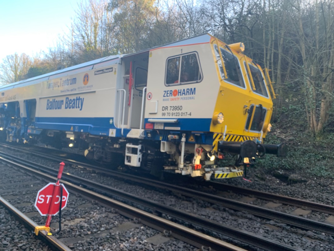 Mista Matthews on Train Siding: Colas Rail & Balfour Beatty Tampers leave possession at Fleet & Winchester respectively. Both on their way to
Eastleigh.