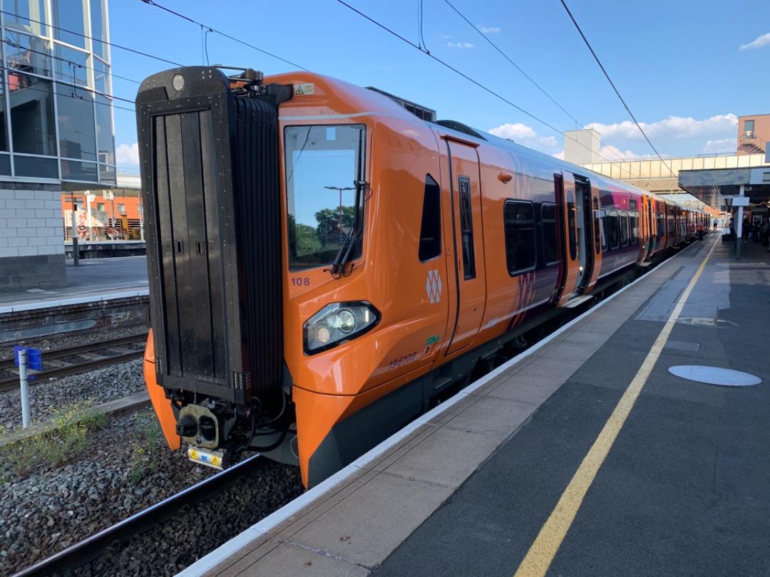 Chris Pindar on Train Siding: After months of timing work to fit with the Shrewsbury trains, I finally got a ride on one of these shiny new things.