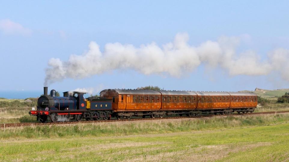 gregory.price2 on Train Siding: The North Norfolk Railway has refurbished the 99-year-old carriages back to service for visitors to experience a trip through
time...
