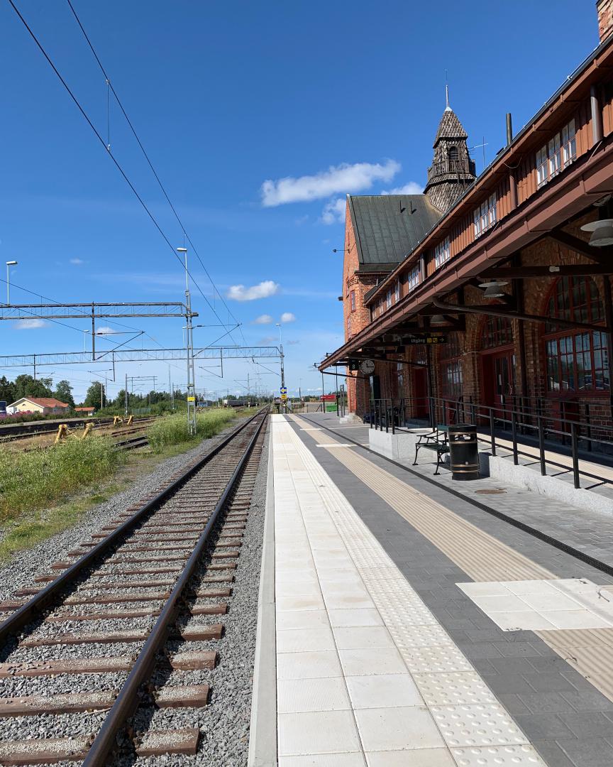Pella on Train Siding: Haparanda’s magnificient railway station. Projected in 1915 as a way to facilitate trade with Russia. Finished in time for the
October...