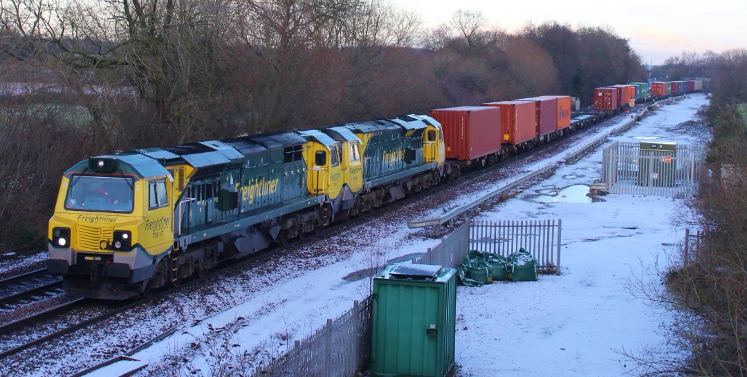 Jamie Armstrong on Train Siding: 70017 & 70003 working 4095 1218 Leeds F.L.T. to Southampton M.C.T. seen at Stenson Junction, Findern, Derby