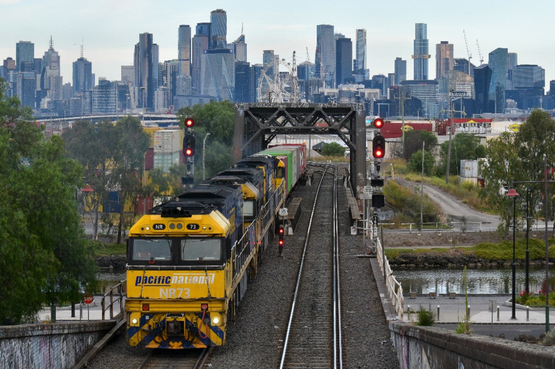 Shawn Stutsel on Train Siding: Pacific National's NR73, NR60, and NR12 trundles towards the Bunbury Street Tunnel, Footscray Melbourne with 7MP5,
Intermodal Service...