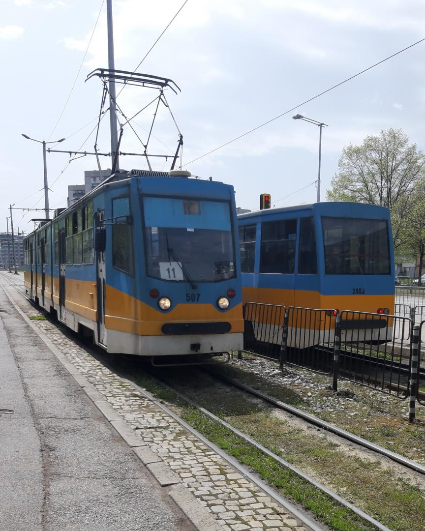 Yassen Kushev on Train Siding: T8K-503 #507,#505 on line 11 near Krasna Polyana depot in Sofia. This is the only one two-way tram type for 1009 mm gauge, but it
has...