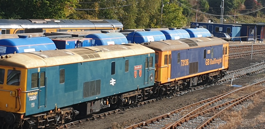 andrew1308 on Train Siding: Here are 4 photo's taken by me today 19/09/2020 at Tonbridge West Yard.. It looks like they are ready for the rhtt to begin..
Also a...