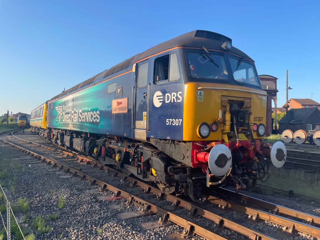Andrea Worringer on Train Siding: Class 57307 operated a service with the Scotrail push pull coaches and 47712 at the opposite end.