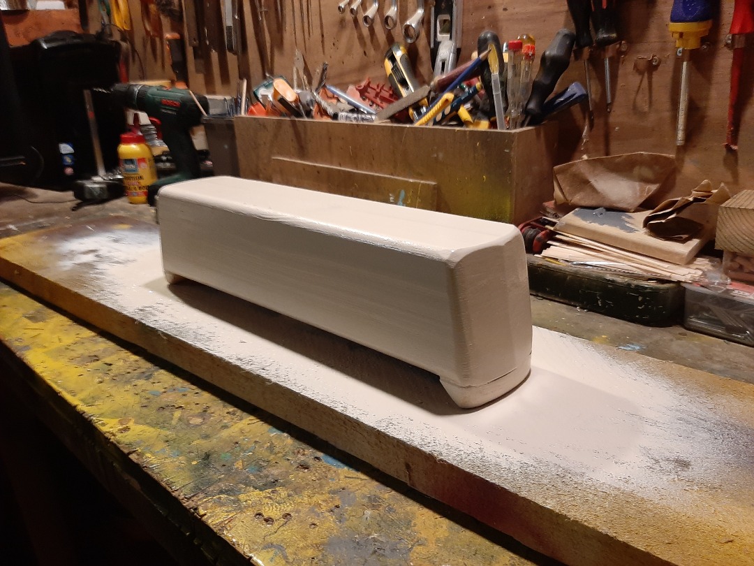 RRail on Train Siding: Well. The planned BR 103 turned out to be an epic failure 😄 After hours of sanding and sawing I couldn't get the nose right. The
project...