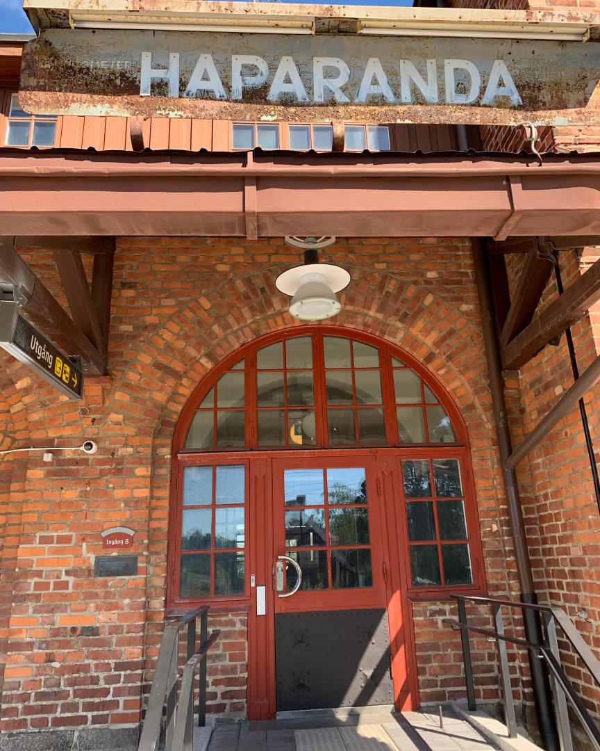 Pella on Train Siding: Haparanda’s magnificient railway station. Projected in 1915 as a way to facilitate trade with Russia. Finished in time for the
October...