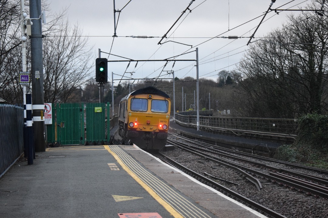 N Hirst Photography on Train Siding: Freightliner 66 713 seen just passing Durham Station on its way from Carlisle to Doncaster
