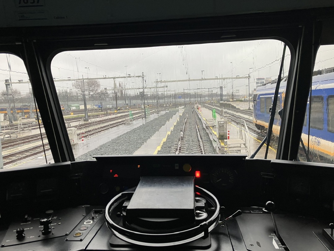 Roeland Kluit on Train Siding: The view of the engine driver on a DDZ train. With a rainy view of the staging yard Binckhorst Den Haag