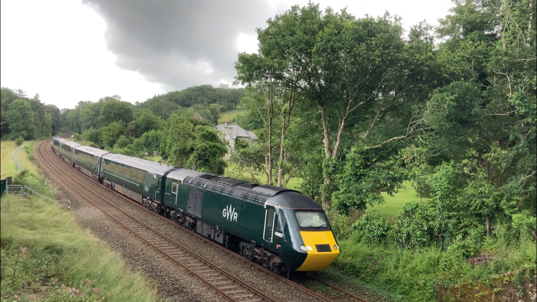 Martin Lewis on Train Siding: Quick trip down to Respryn earlier to see the "Cornish Riviera Statesman" on its way down to Penzance, got a couple of
others aswell...