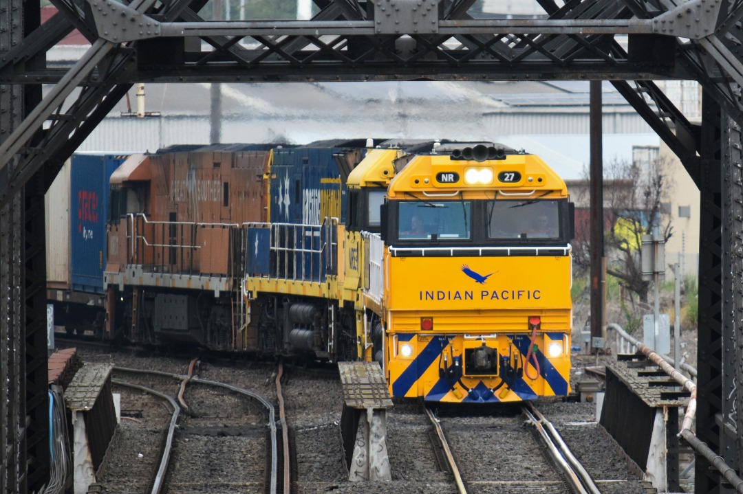 Shawn Stutsel on Train Siding: Pacific National's NR27 (IP MK V), NR53, and NR31 (GS) rumbles towards the Bunbury Street Tunnel, Footscray Melbourne with
4MA5,...
