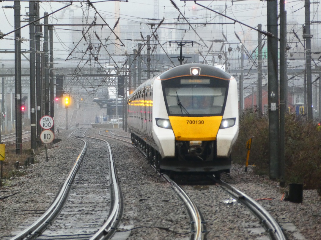 Jacobs Train Videos on Train Siding: #700130 is seen passing Cricklewood station with a Thameslink service to Three Bridges