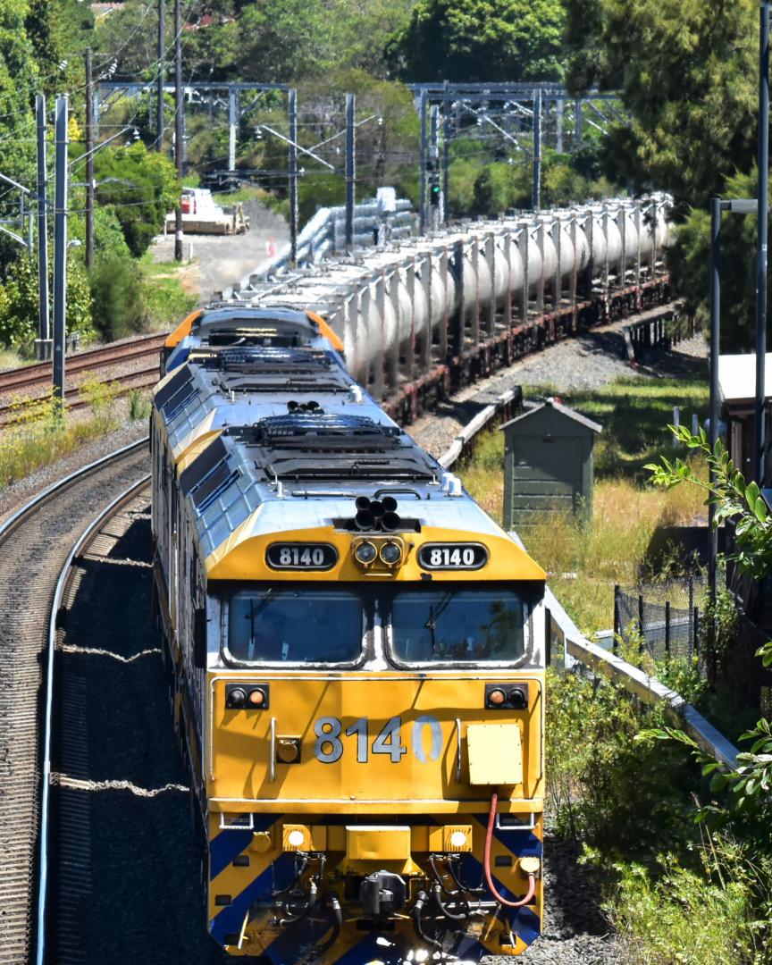 Shawn Stutsel on Train Siding: Pacific National's 8140, 8168 and TT101 rounds the curves of Dulwich Hill, Sydney with 1921, Cement Service from Clyde to
Port Kembla.