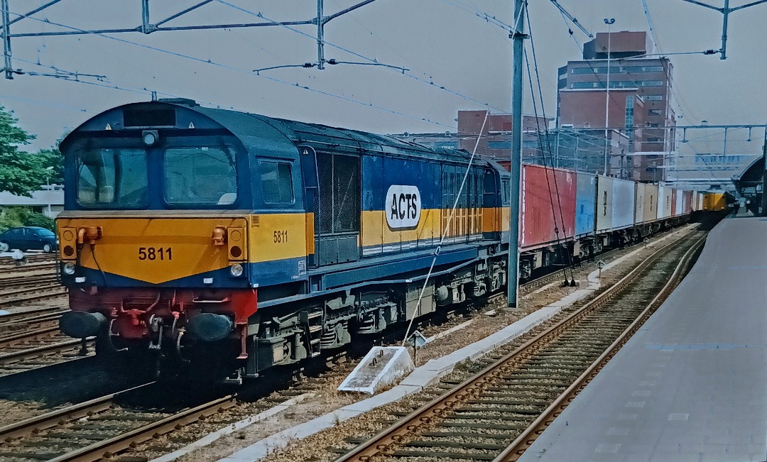Anthony Roberts on Train Siding: Scanned image which I took at Amersfoort,Netherlands,former EWS Class 58 58039 on a container train