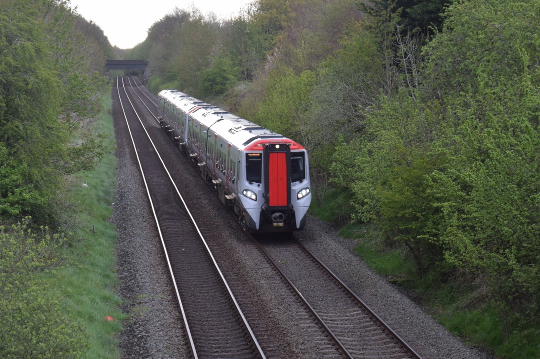 Hardley Distant on Train Siding: CURRENt: 197020 passes Rhosymedre near Ruabon today with the 1V90 04:33 Holyhead to Cardiff Central (Transport for Wales)
service.