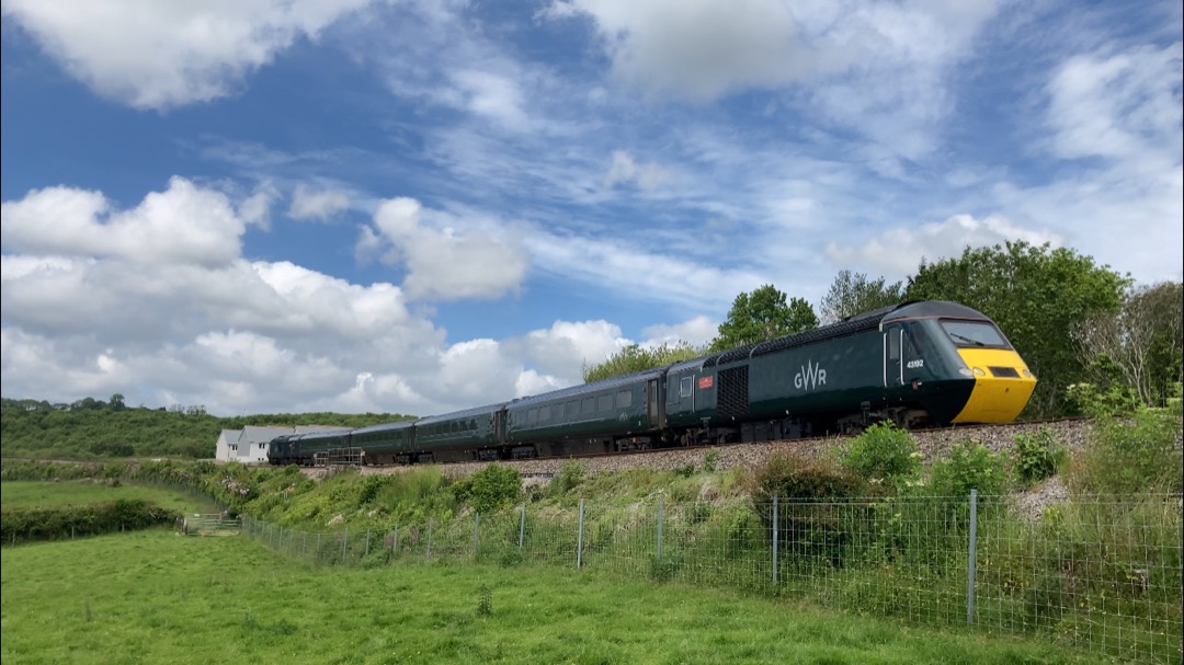 Martin Lewis on Train Siding: Some snaps from Thursday near Bodmin Parkway and a few snaps from other locations in North Cornwall such as Dobwalls and Mount
Pleasant...