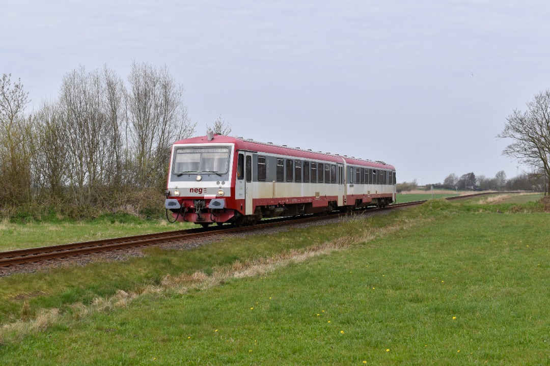 NL Rail on Train Siding: Tijdens een vijfdaagse reis in Schleswig-Holstein en Mecklenburg-Vorpommern werd ook 1 dag gestoken in de neg lijn tussen Niebüll
en...