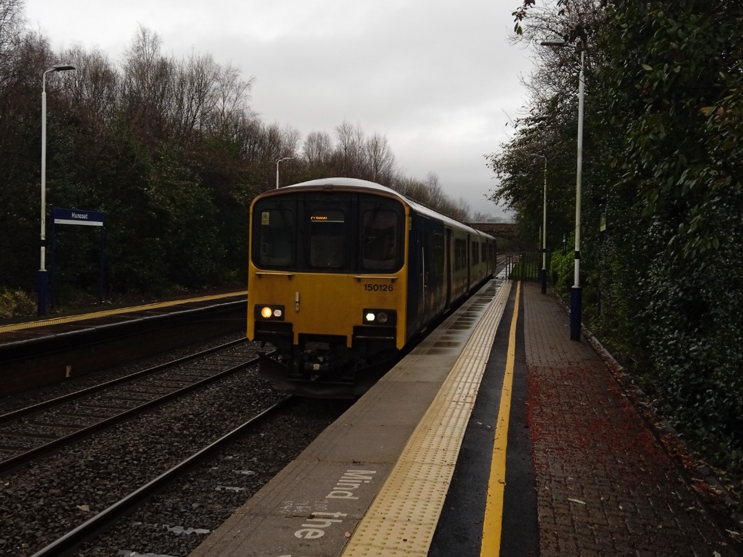 Whistlestopper on Train Siding: Northern class 150/1 No. #150126 arriving into Huncoat yesterday working 2N84 0952 Colne to Preston.