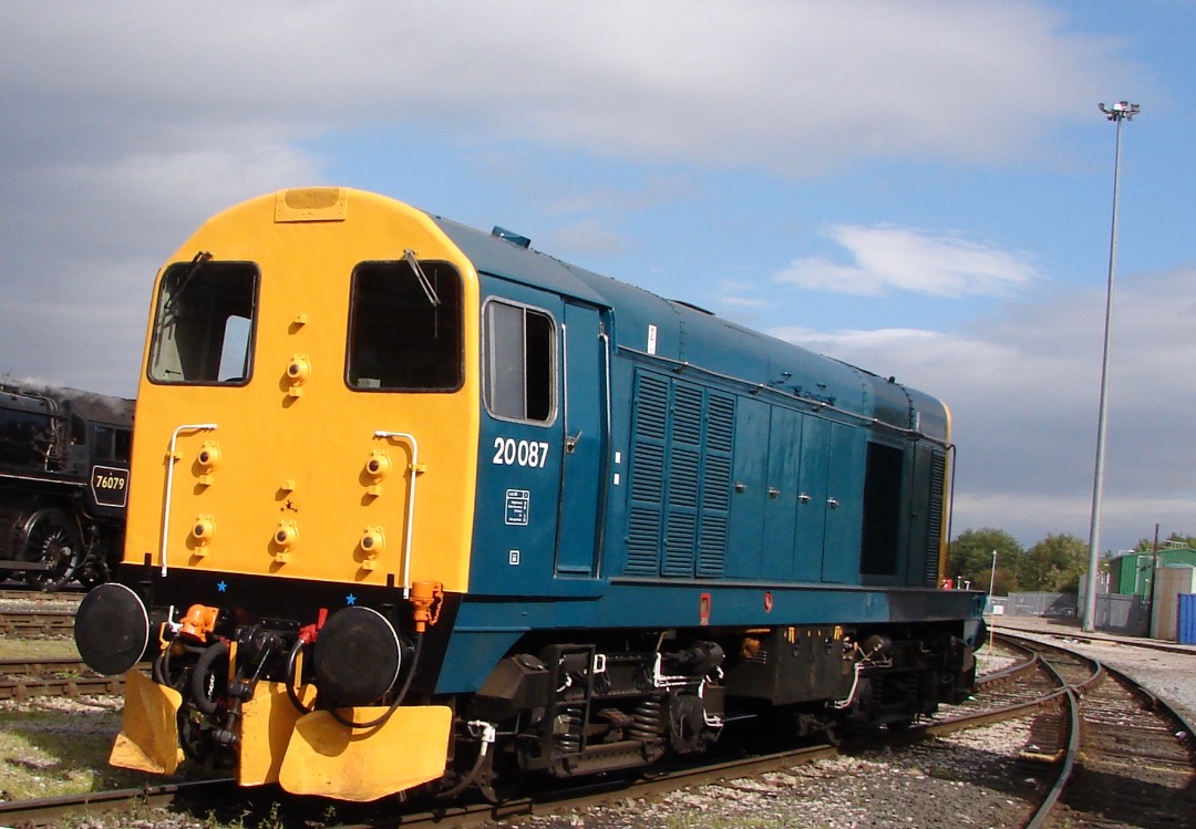 Rob Milner on Train Siding: Class 20 'Chopper' 20087 was an exhibit at the Newton Heath Depot open day. 16th September 2007