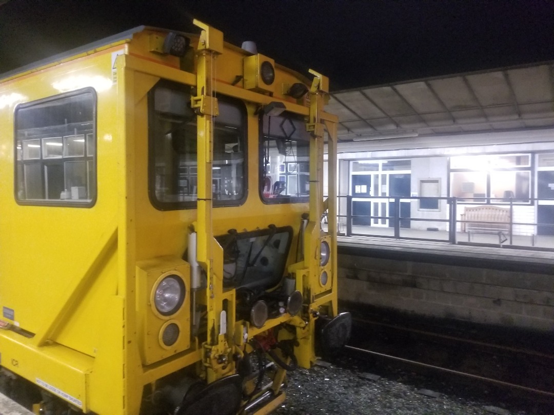 ChewieTheHusky on Train Siding: Cheers to the great dispatcher at Plymouth station who let me get up close to this beauty!