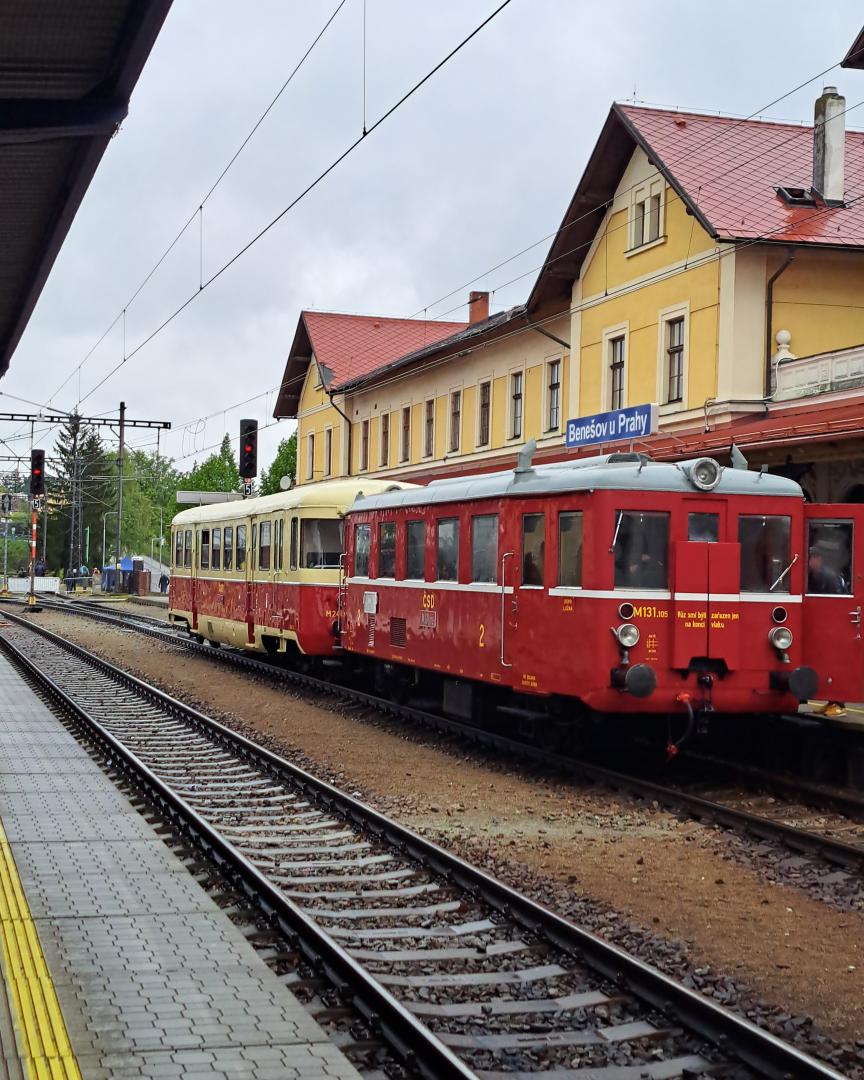 Worldoftrains on Train Siding: Here are super rare trains red one is called "hurvínek" and the 2 colours one is called "singrovka".