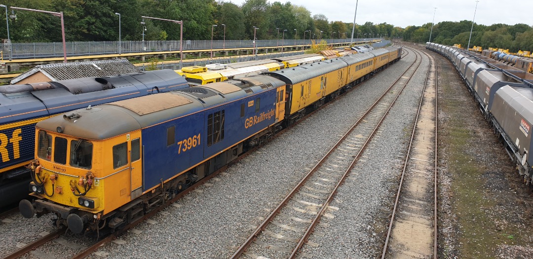 andrew1308 on Train Siding: Yesterday 17/10/2020. I went out for a drive with my son, due to there not being much freight around our first stop was Tondridge
West...