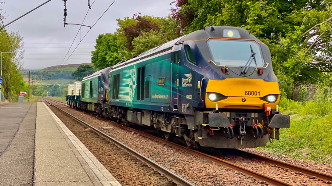 Adam Dunlop on Train Siding: Haven't posted in a while, here are some pics taken at West Kilbride station of class 380s and a double class 68 haulling
flasks to and...