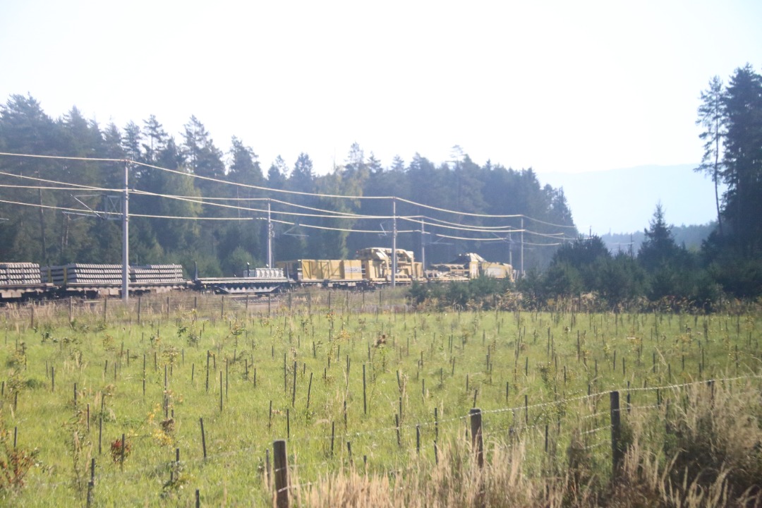 Kekskind on Train Siding: Pictures of the Railway being built a few kilometers from my home. The Koralmbahn is Austria's biggest railway infrastructure
project that's...