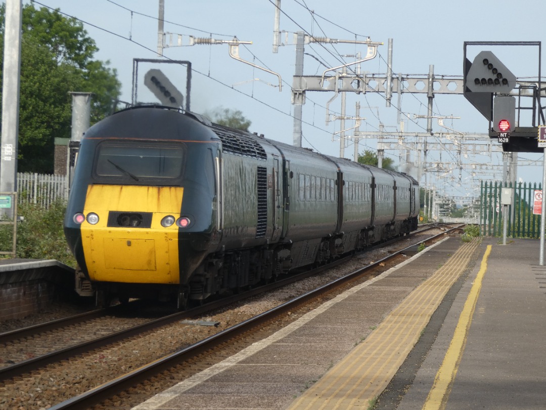 Jacobs Train Videos on Train Siding: #43029 is seen departing Severn Tunnel Junction working a Great Western Railway service to Penzance from Cardiff Central