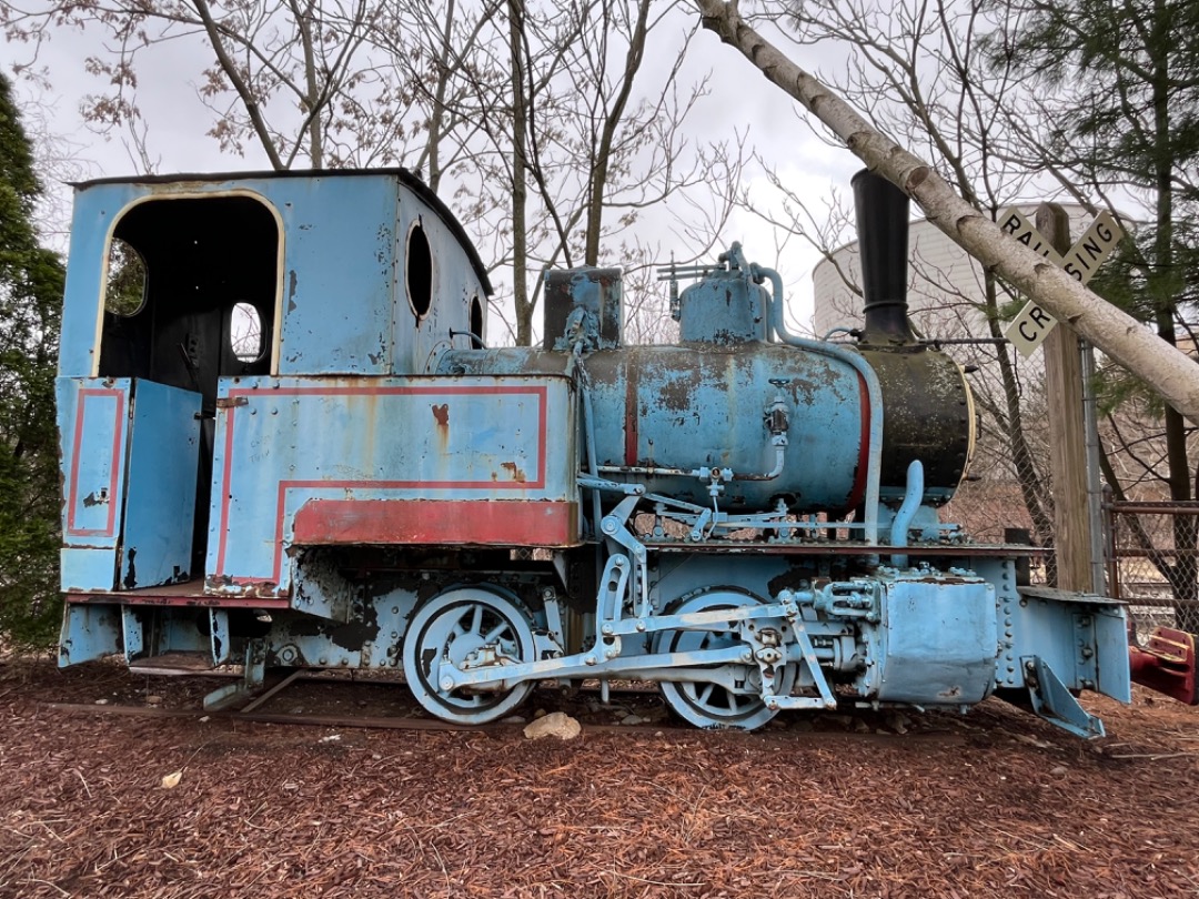 Ravenna Railfan 4070 on Train Siding: 1936 built German Army narrow gauge tank engine. Captured in WWII it now resides in Akron, Ohio