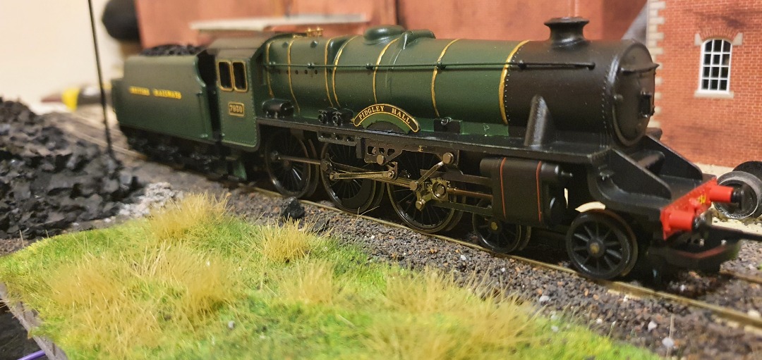 Timothy Shervington on Train Siding: Pidgley Hall 7930 was handed over to me earlier today at the museum. The in universe story for this is that it had a
accident on...