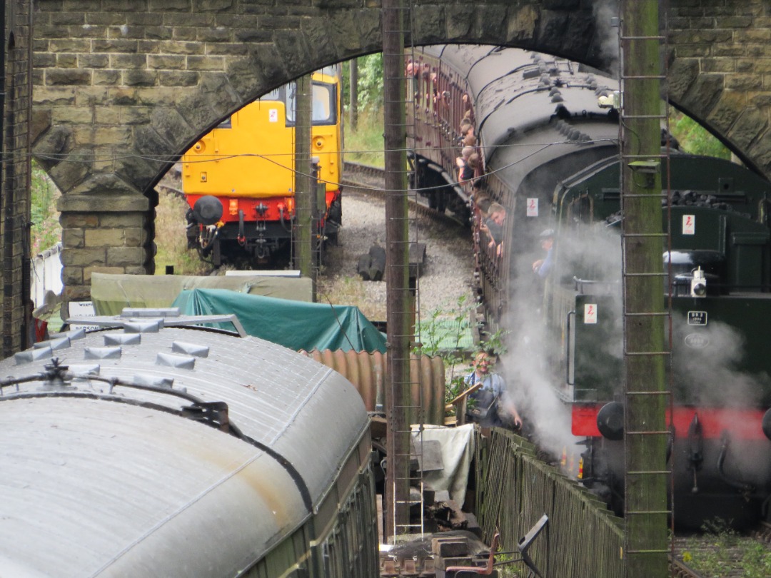 Shutty s Photography on Train Siding: Enjoyed the K&WVR Mixed Traffic Gala today. Also had a look in one of the museum's/sheds at the Oxenhope station
and saw the loco...