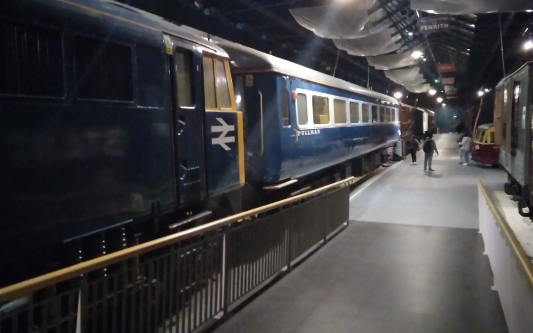 kieran harrod on Train Siding: Diesel locos in the York national railway museum today. 47 class 'prince William' 87 class 'royal scot' 55
class 'kings own Yorkshire...