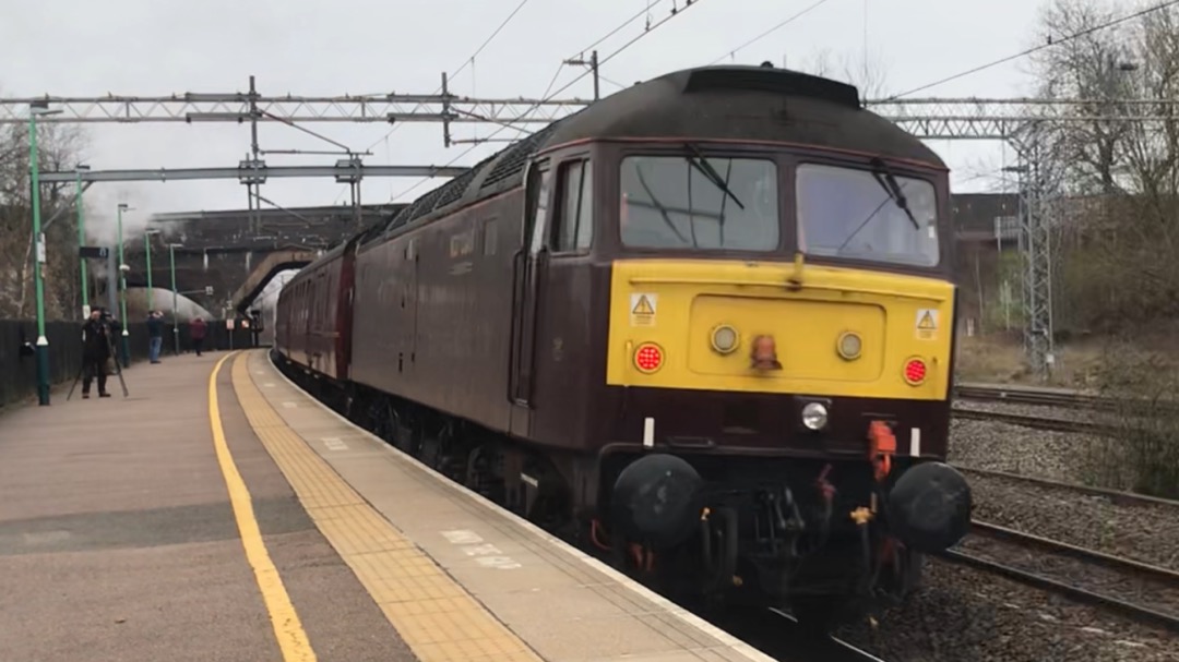 George Jackson on Train Siding: I went over to Lichfield Trent Valley this morning to see 45699 Galatea! It was working the Cheshireman from London Euston -
Chester.