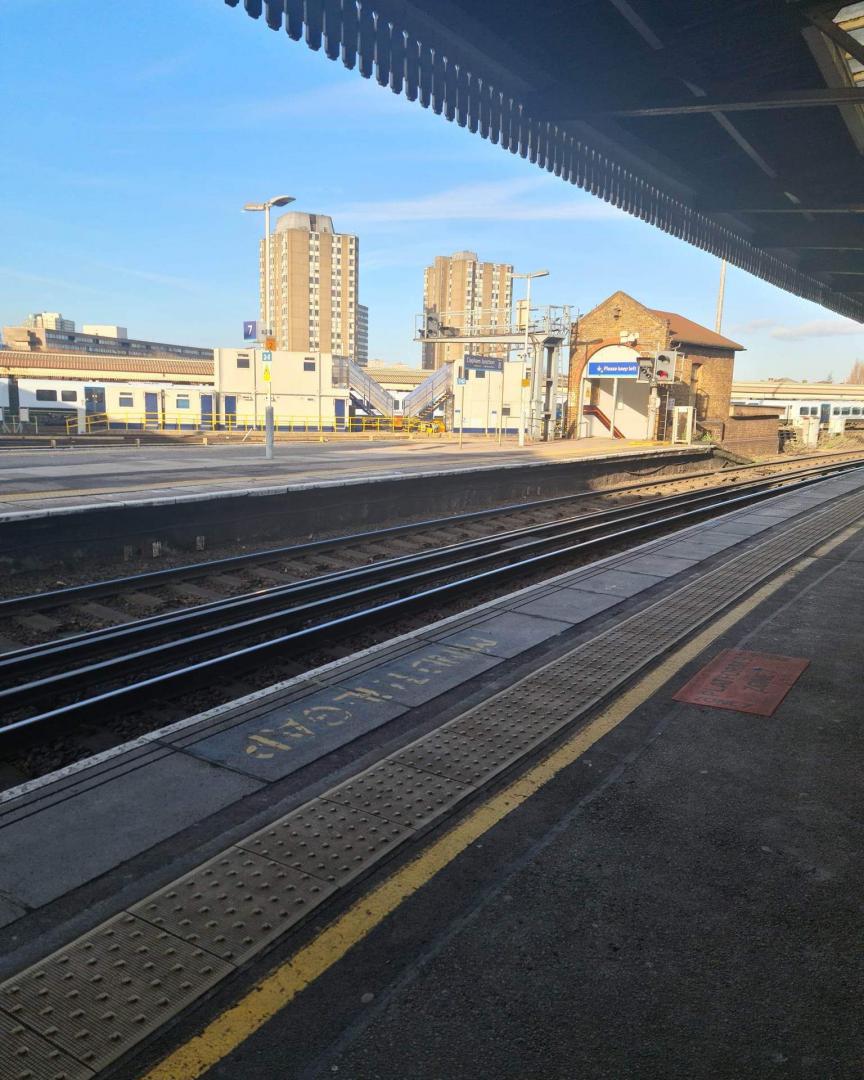 Brian carr on Train Siding: A few taken in Monday while en route from Gatwick Airport to Southampton via Clapham junction and Woking due to a signaling and
points...
