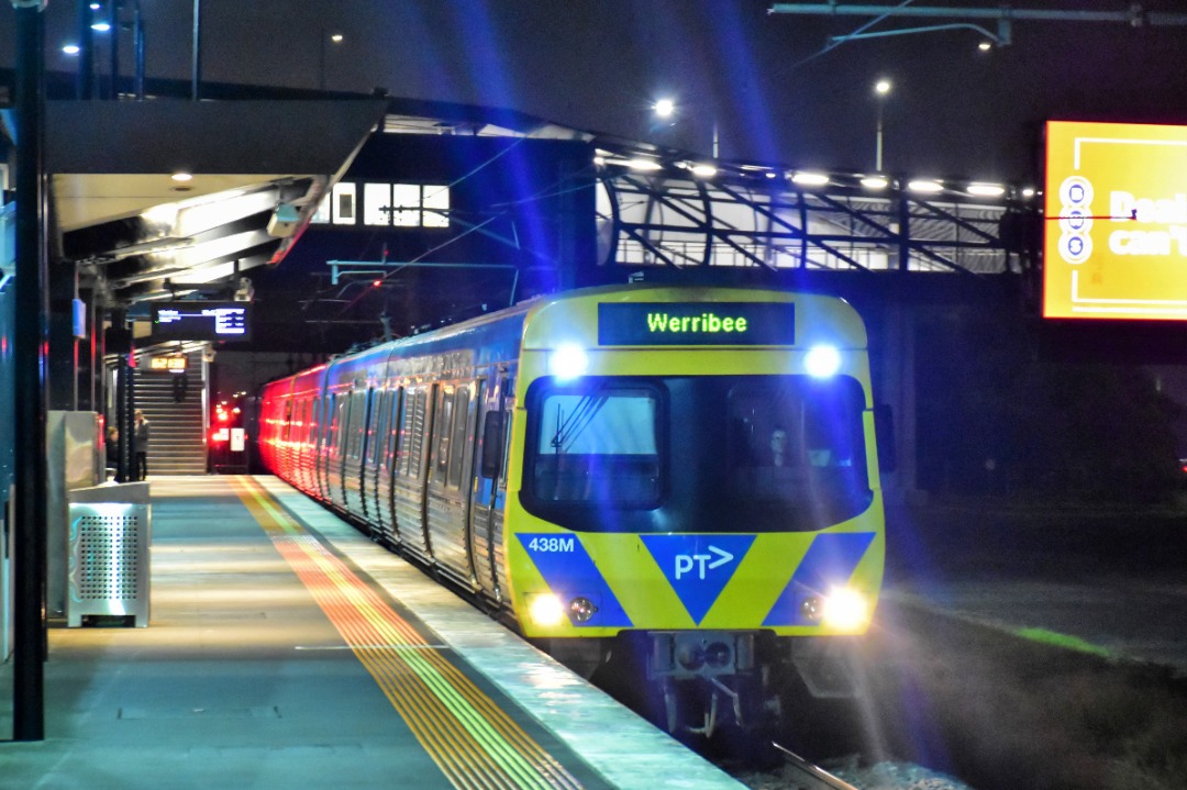 Shawn Stutsel on Train Siding: A Metro Trains Melbourne, Comeng Set arrives at Williams Landing Station, Melbourne with a Werribee Service...