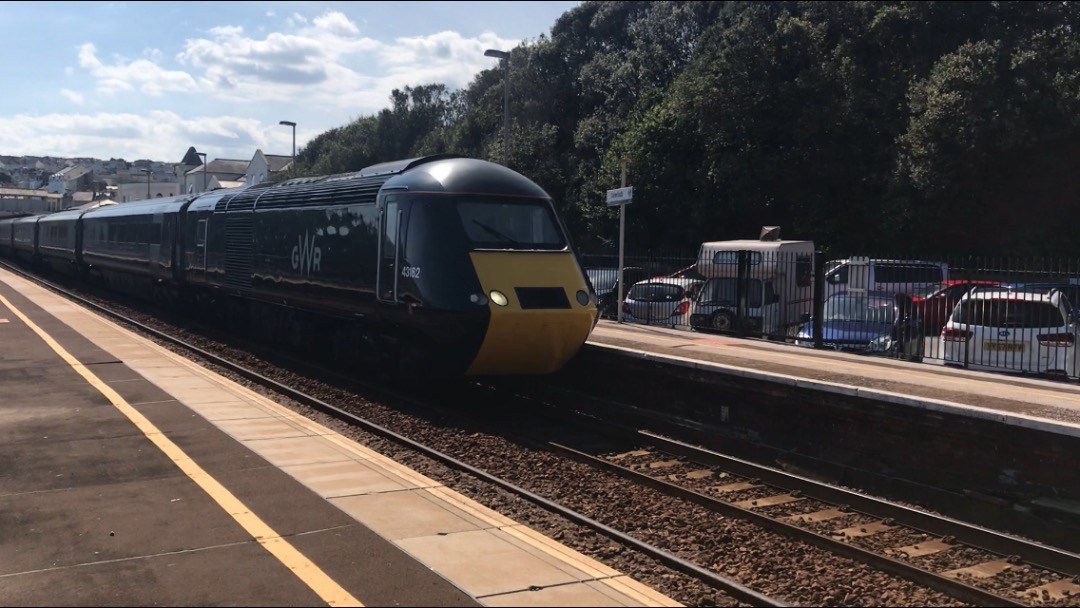 Eurostar_E320Drawings on Train Siding: Got some shots of trains in the sun at Dawlish. #trainspotting #train #dmu #hst #dawlish #devon #class150 #class43
#class802