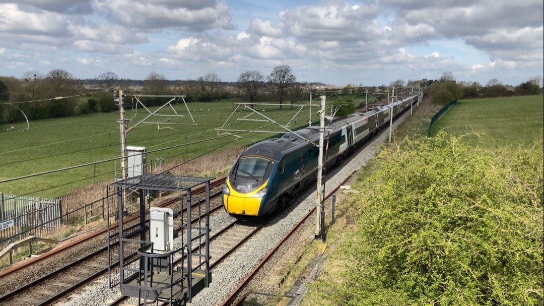 Martin Lewis on Train Siding: Brief stop on the WCML and at DIRFT complete, need more time here at some point, but must keep moving, onto Harrowden Junction
next