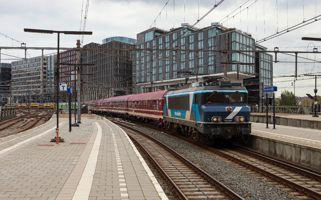 Railhobby on Train Siding: Op vrijdag 7 oktober jongsteleden bracht de 102001 van TCS een groep feestende Duitsers naar Alkmaar middels de Müller Tanzzug.
Vanaf daar...