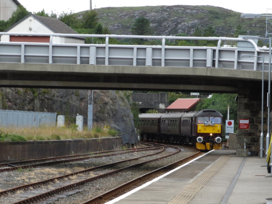 Arnout Uittenbroek on Train Siding: The track layout of Kyle of Lochalsh is simple now compared to the past. However it was no limitation for The Royal Scotsman
to...